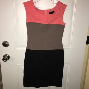 NWOT color block dress - small